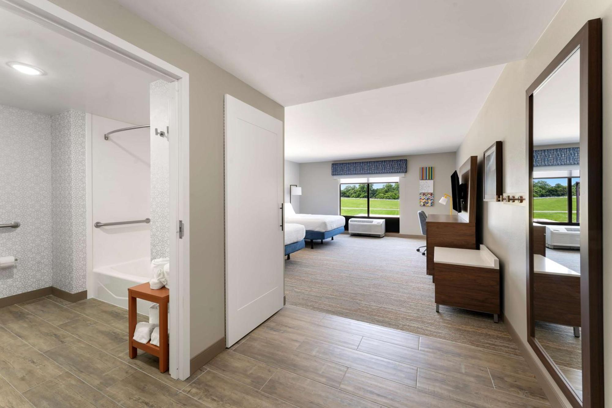 Hampton Inn Milford Exteriör bild